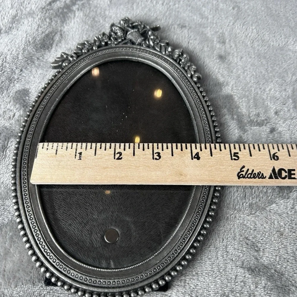 Vintage Silver Oval Floral‎ Frame For Silhouette 4.25 X 6.5 Inches Victorian